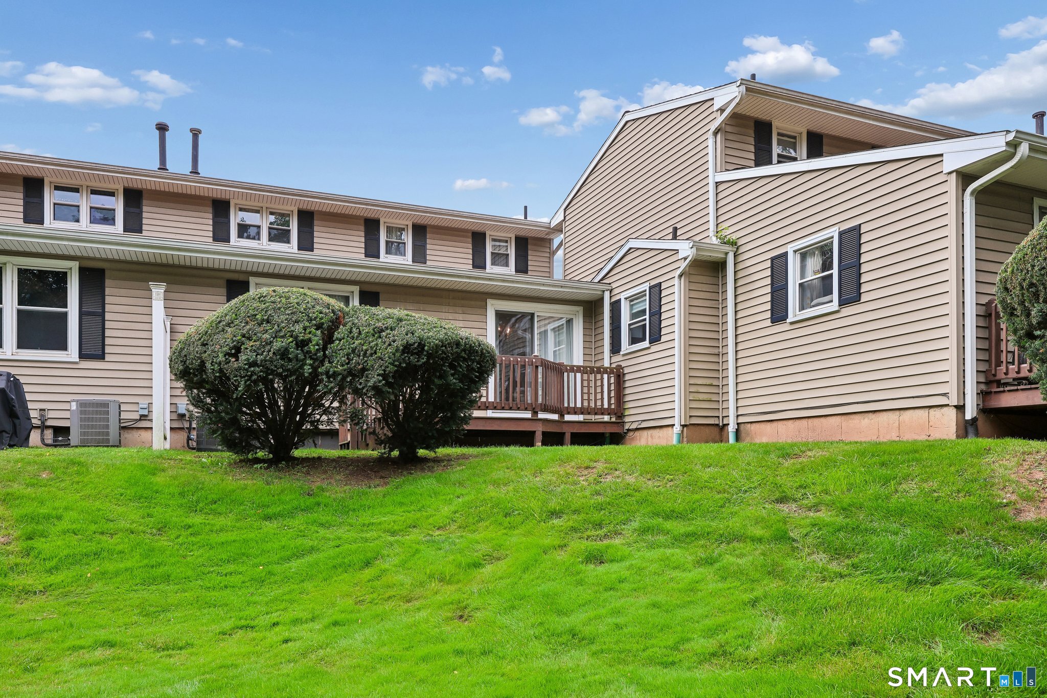 1279 New Britain Avenue West Hartford CT 06110