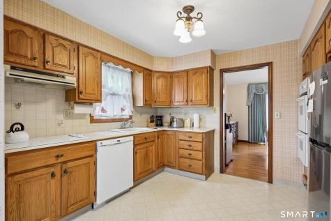 1279 New Britain Avenue West Hartford CT 06110