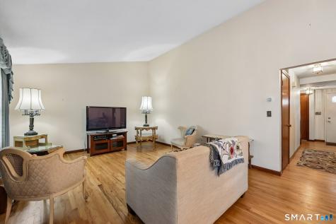 1279 New Britain Avenue West Hartford CT 06110