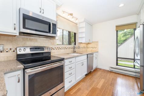 7 Mallard Drive Farmington CT 06001