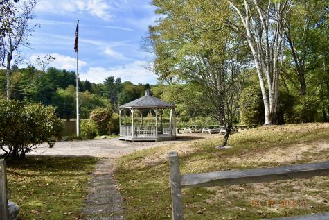 8 Tamarack Lane Woodbury CT 06798