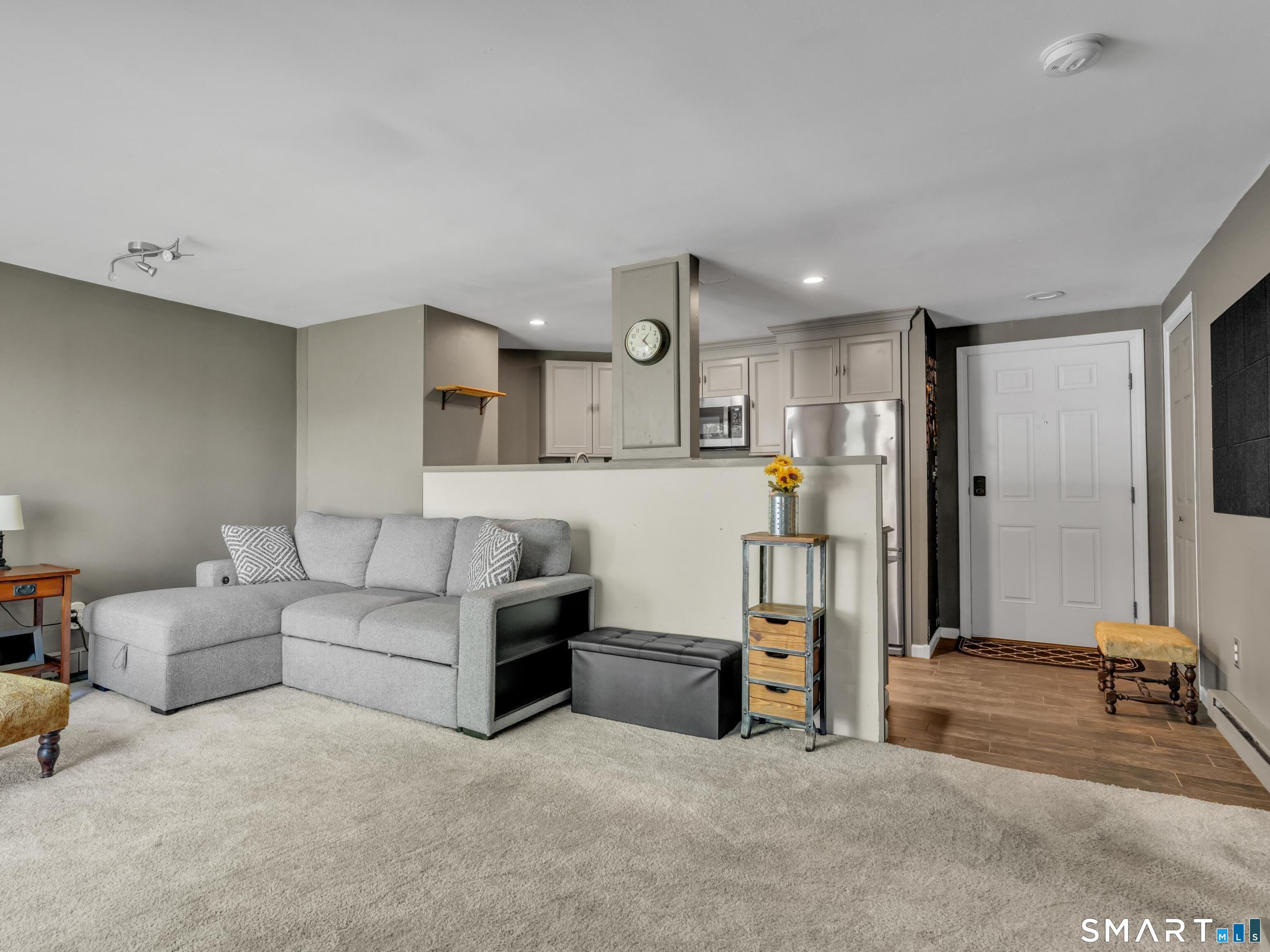 31 River Colony Guilford CT 06437
