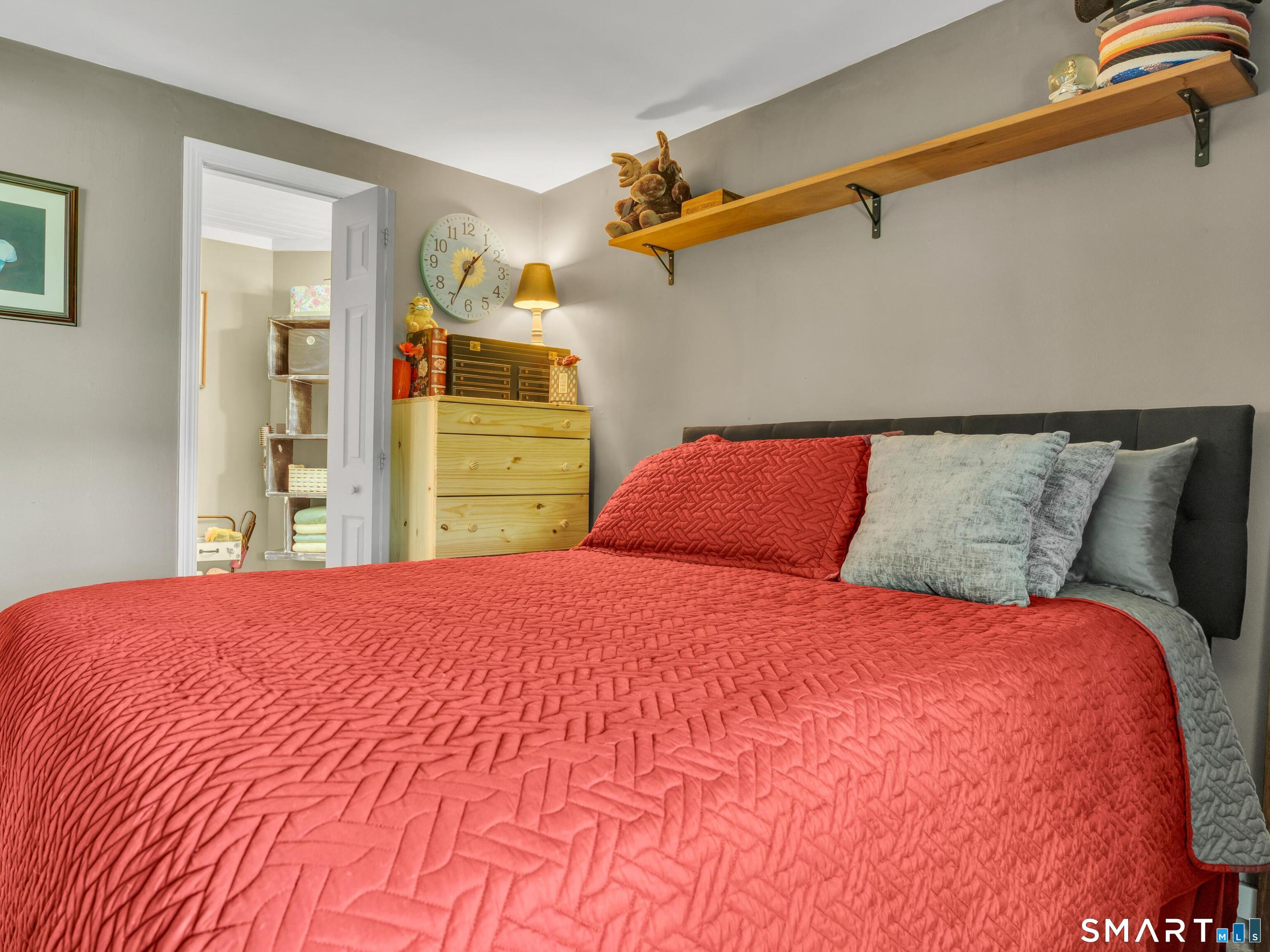 31 River Colony Guilford CT 06437