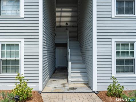 31 River Colony Guilford CT 06437