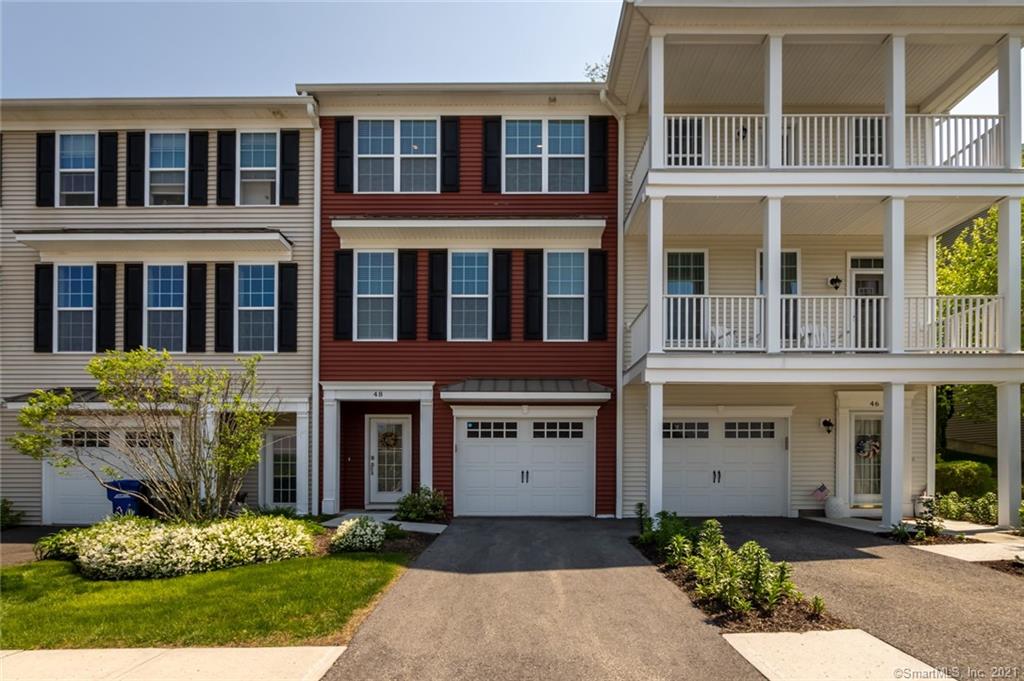 48 Warrington Round Danbury CT 06810