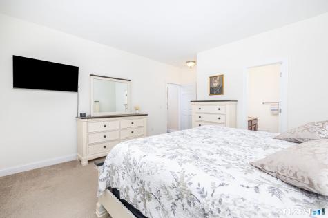 20 Marble Faun Lane Windsor CT 06095