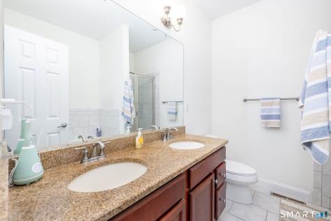 20 Marble Faun Lane Windsor CT 06095