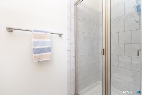 20 Marble Faun Lane Windsor CT 06095