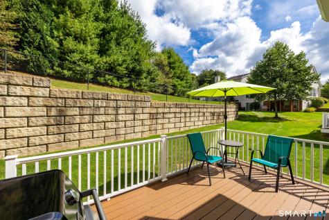 20 Marble Faun Lane Windsor CT 06095
