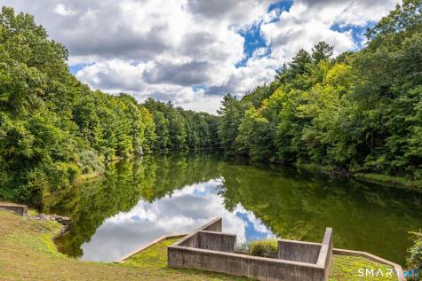 20 Marble Faun Lane Windsor CT 06095