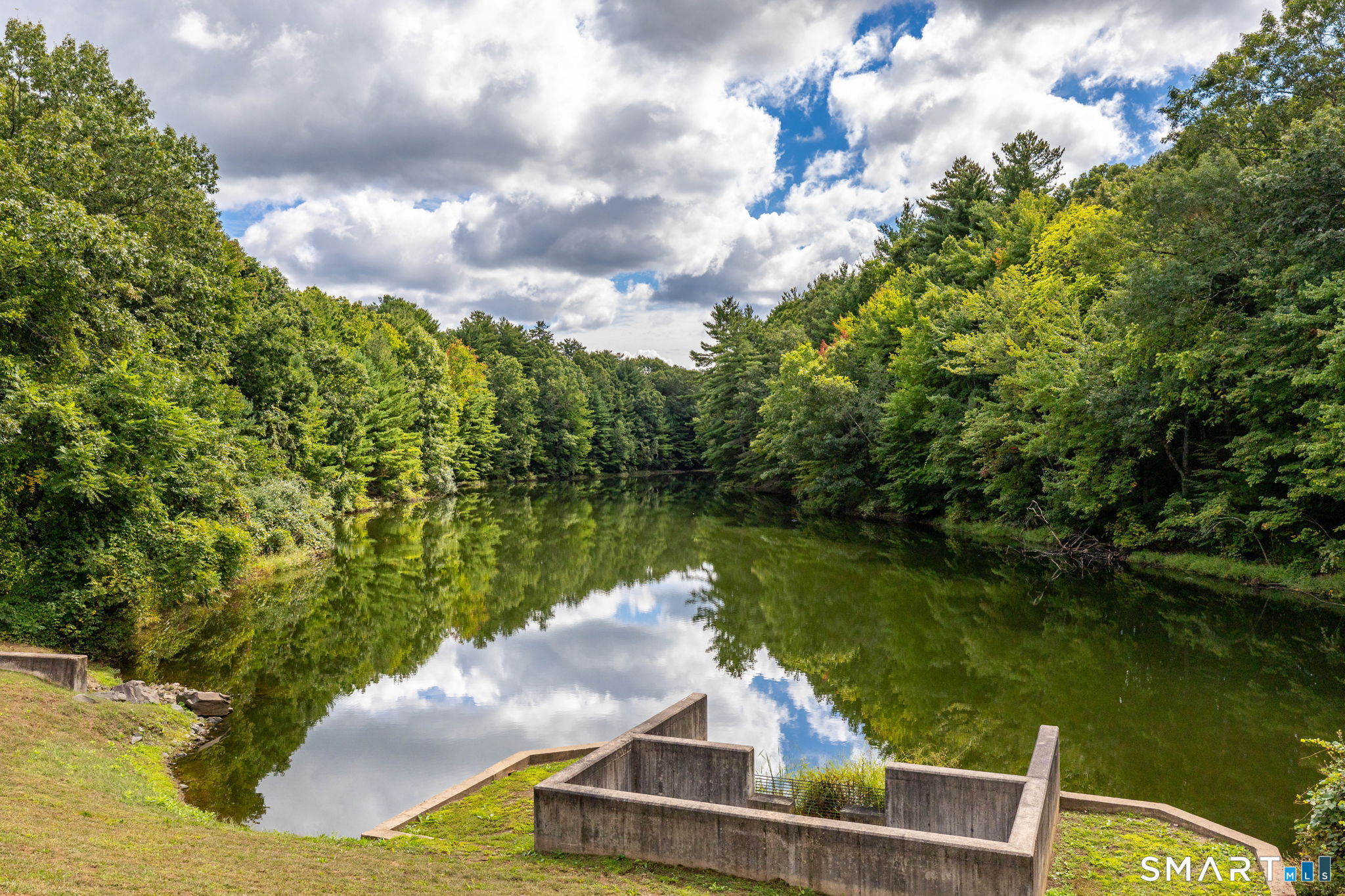 20 Marble Faun Lane Windsor CT 06095