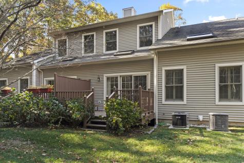 375 Allyn Street Groton CT 06355