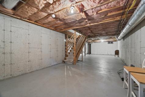 375 Allyn Street Groton CT 06355