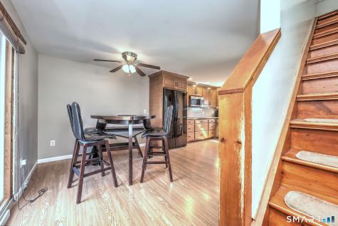 8 Inverness Square Middletown CT 06457