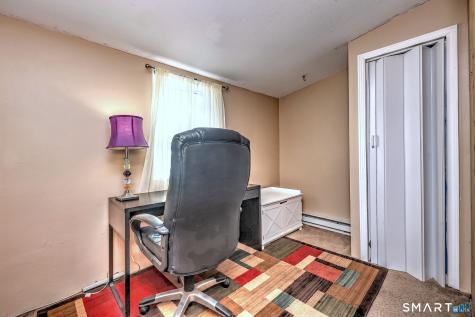 8 Inverness Square Middletown CT 06457