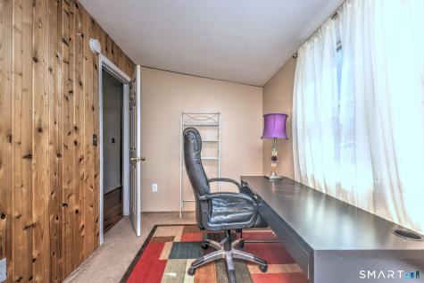 8 Inverness Square Middletown CT 06457