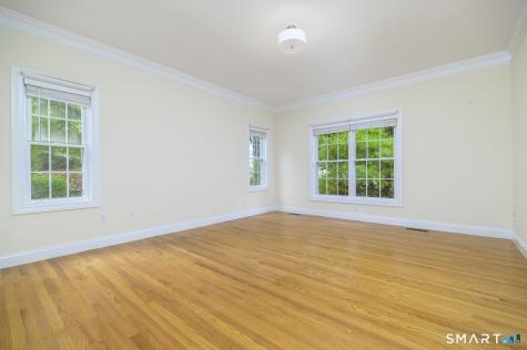 207 Woodlawn Drive Seymour CT 06483