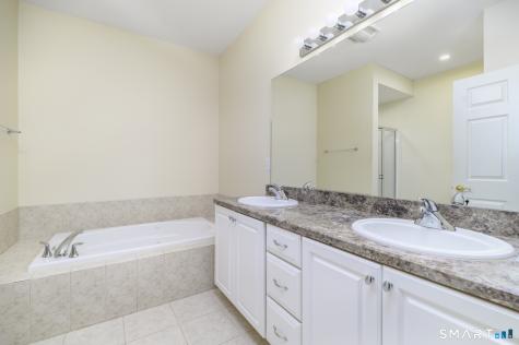 207 Woodlawn Drive Seymour CT 06483