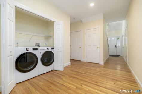 207 Woodlawn Drive Seymour CT 06483