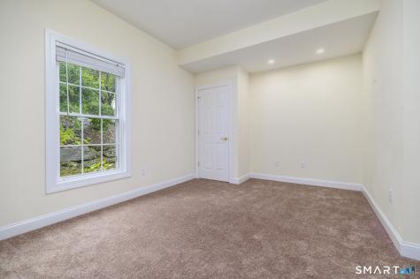 207 Woodlawn Drive Seymour CT 06483