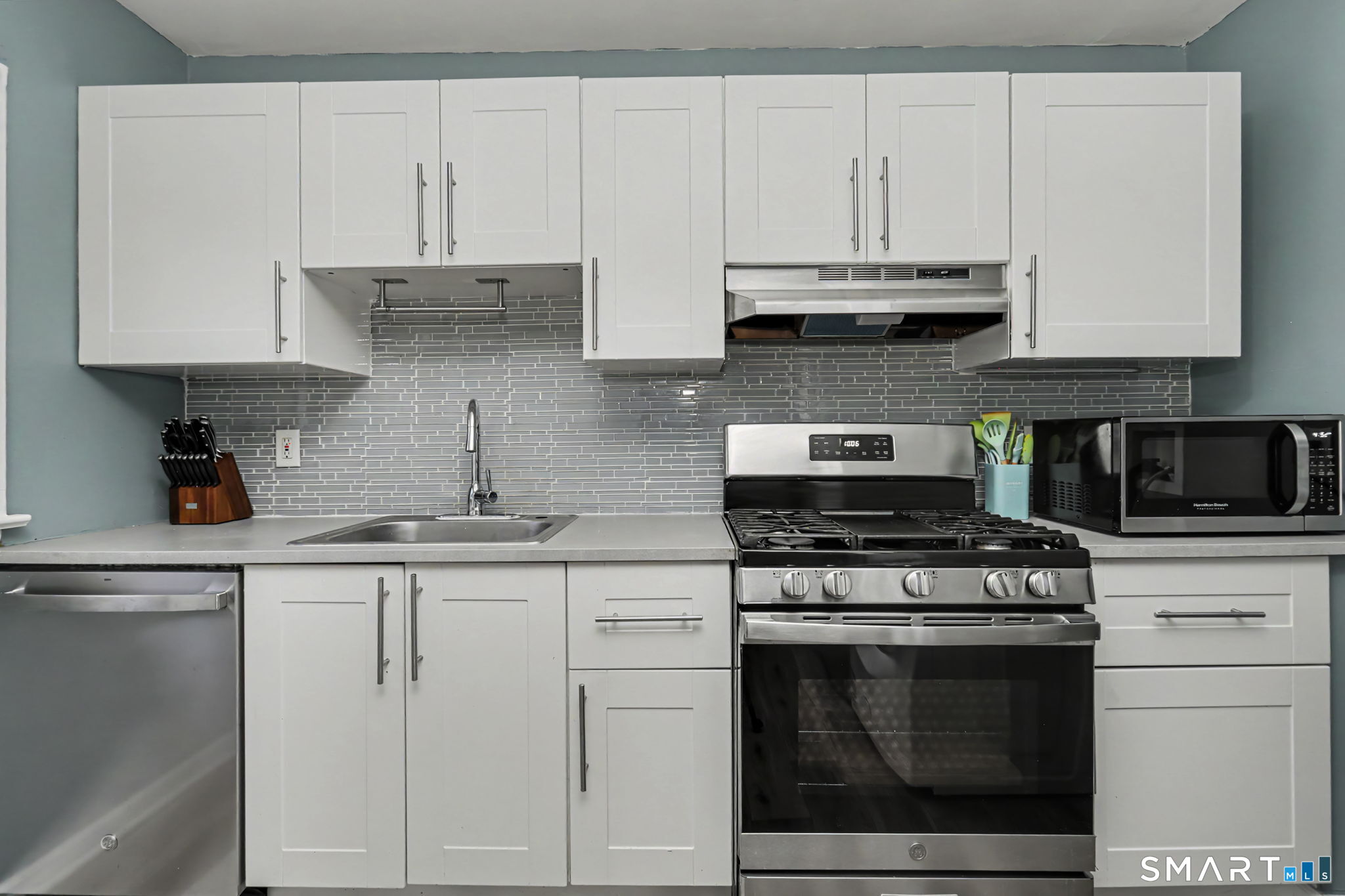 51-71 Park Avenue Danbury CT 06810