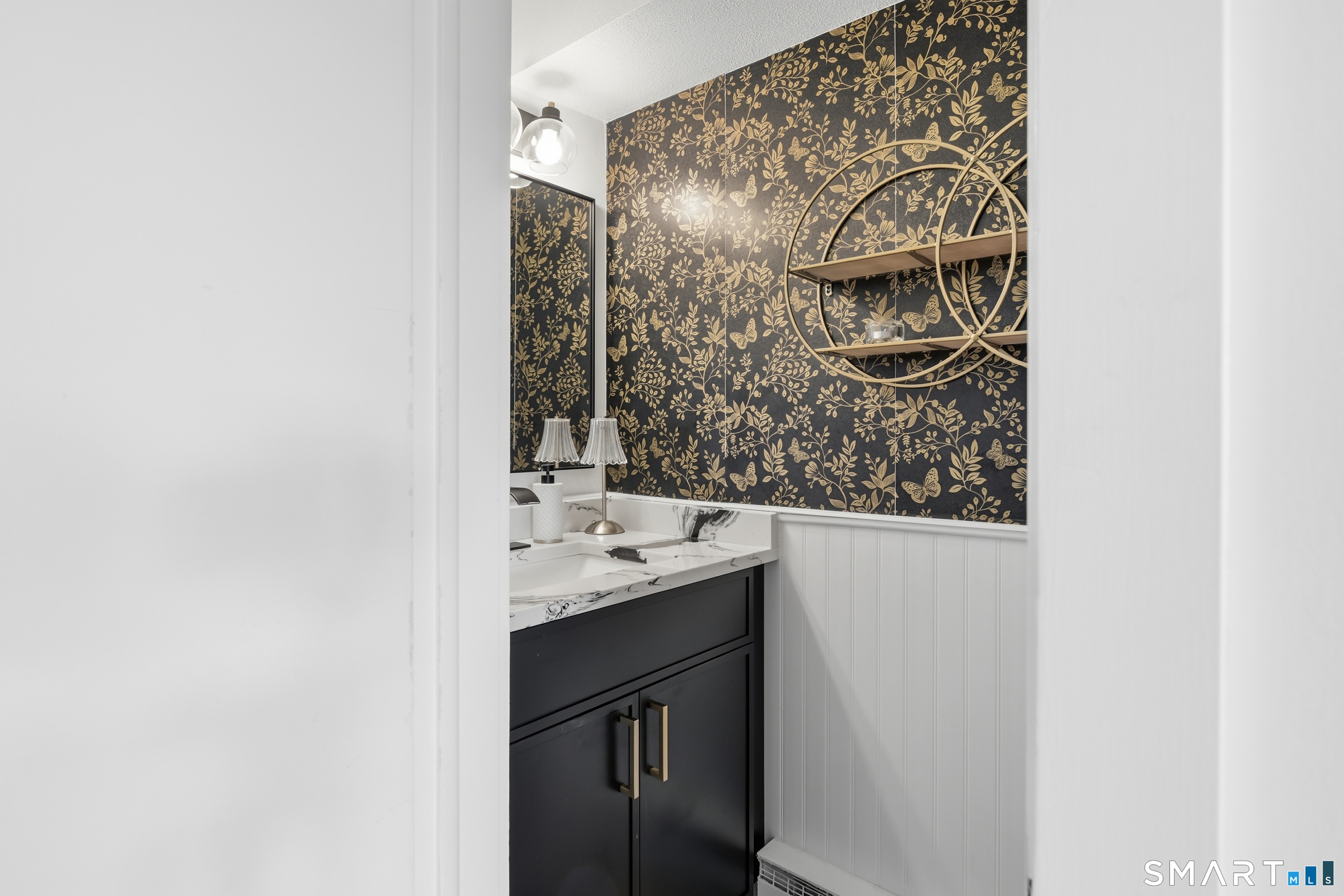 4 Pebblestone Circle Suffield CT 06078