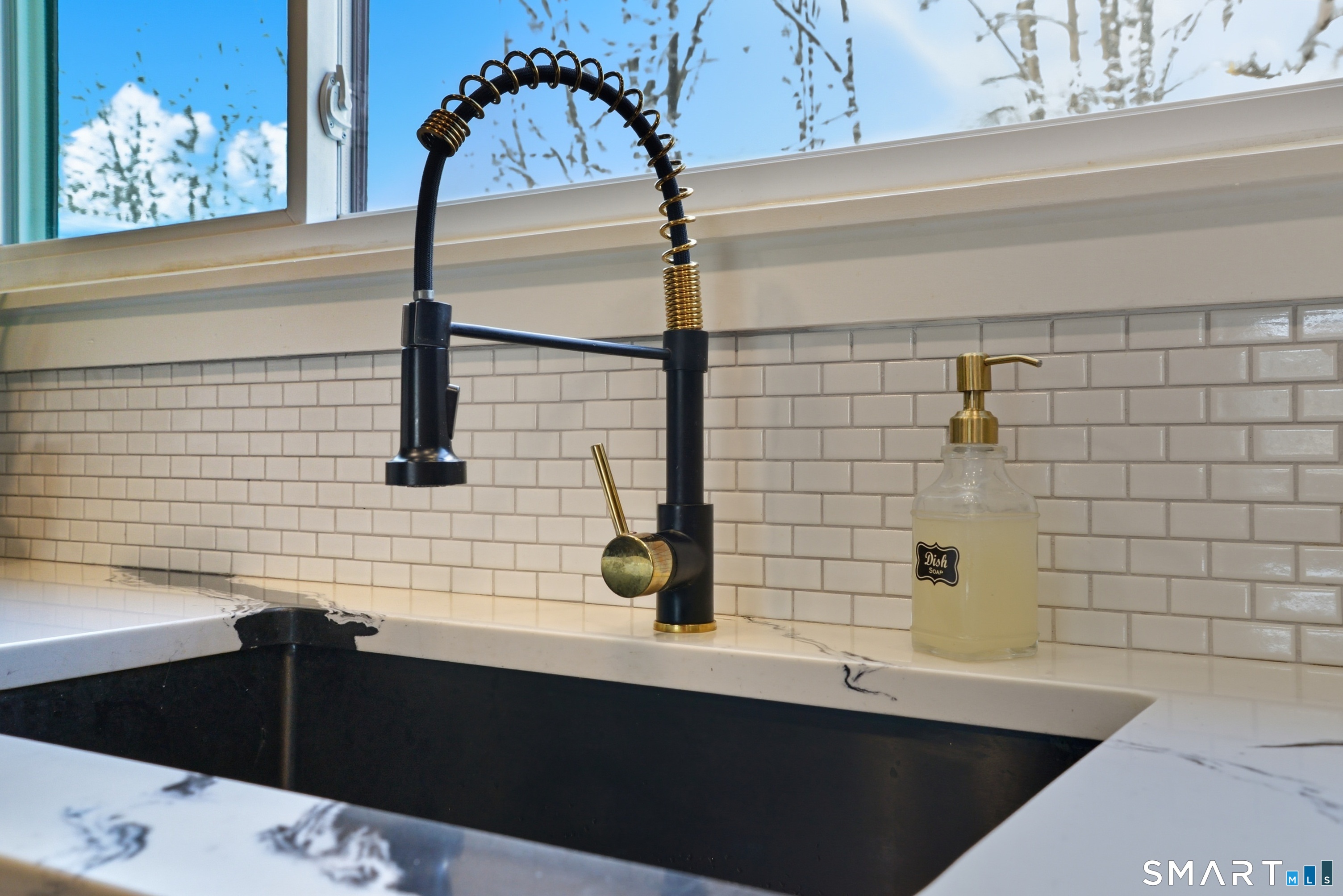 4 Pebblestone Circle Suffield CT 06078