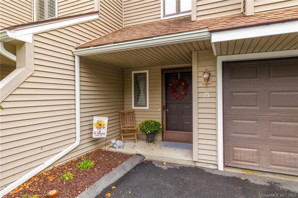 3 Westside Drive Thompson CT 06255