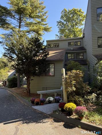 96 Woodside Circle Torrington CT 06790