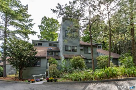 96 Woodside Circle Torrington CT 06790