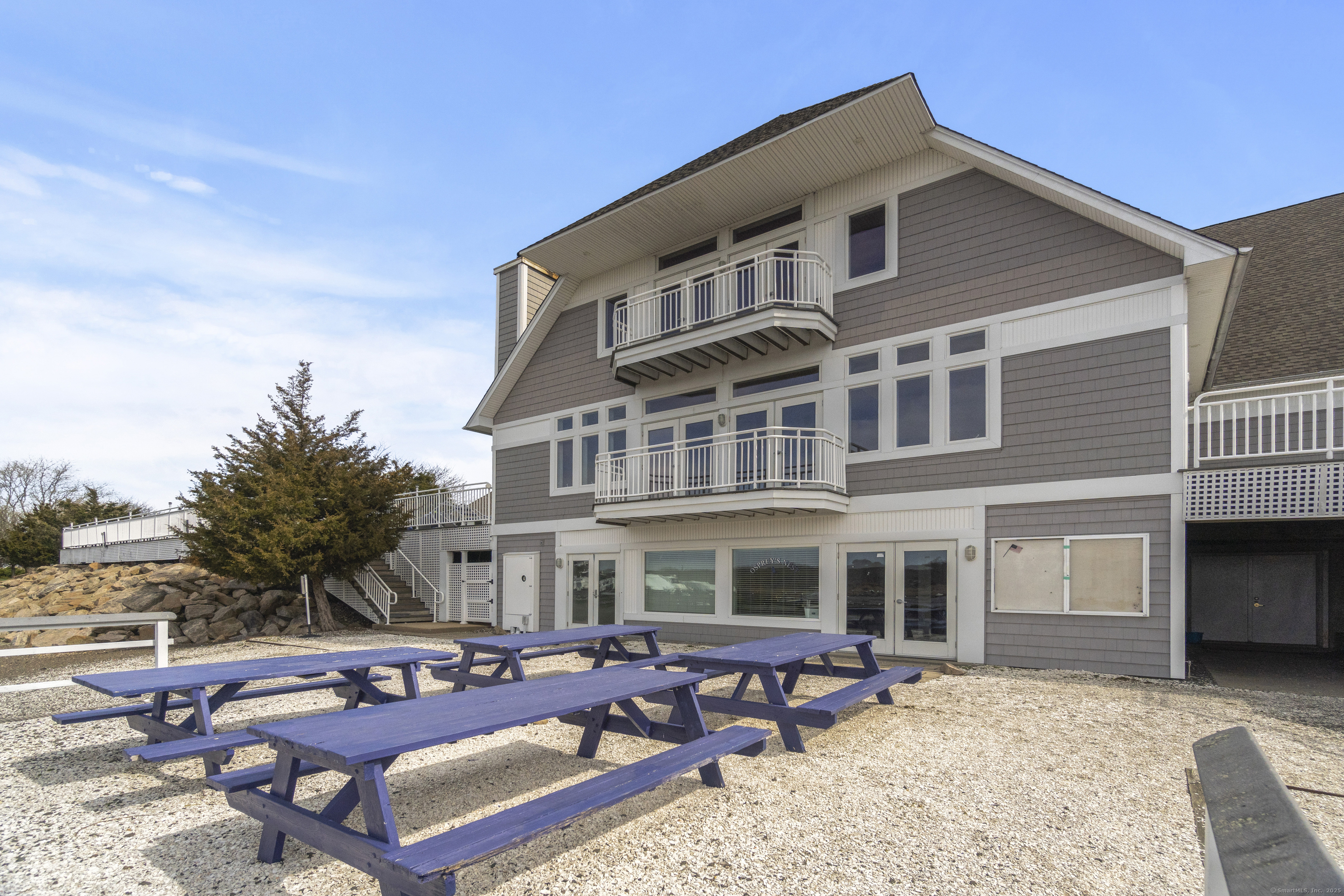 379 Whitfield Street Guilford CT 06437