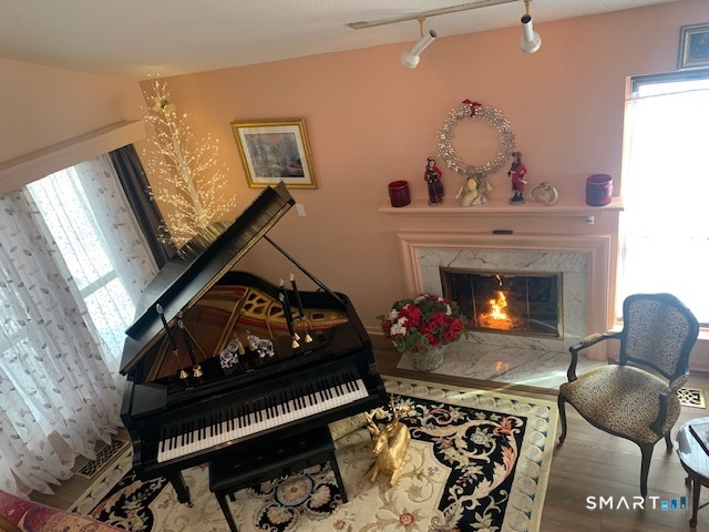 28 Cottonwood Drive Avon CT 06001