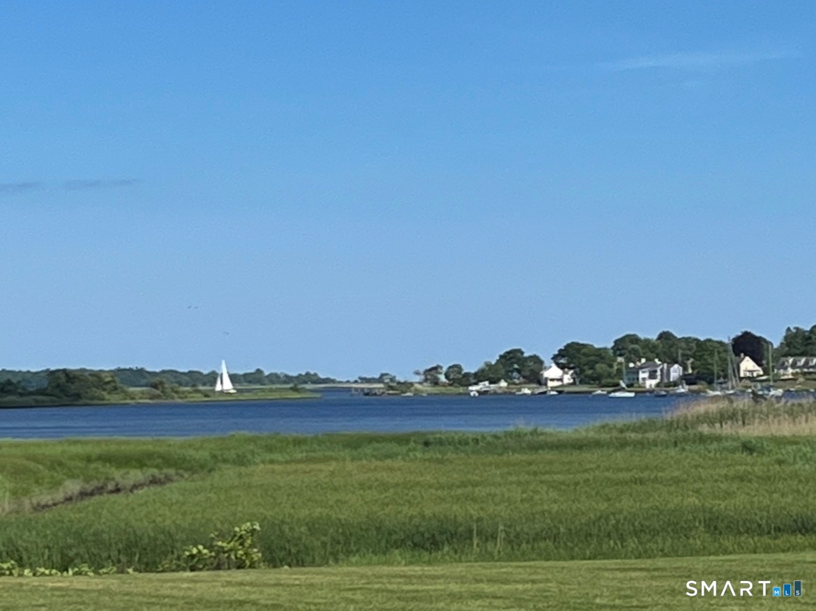 100 Dudley Avenue Old Saybrook CT 06475