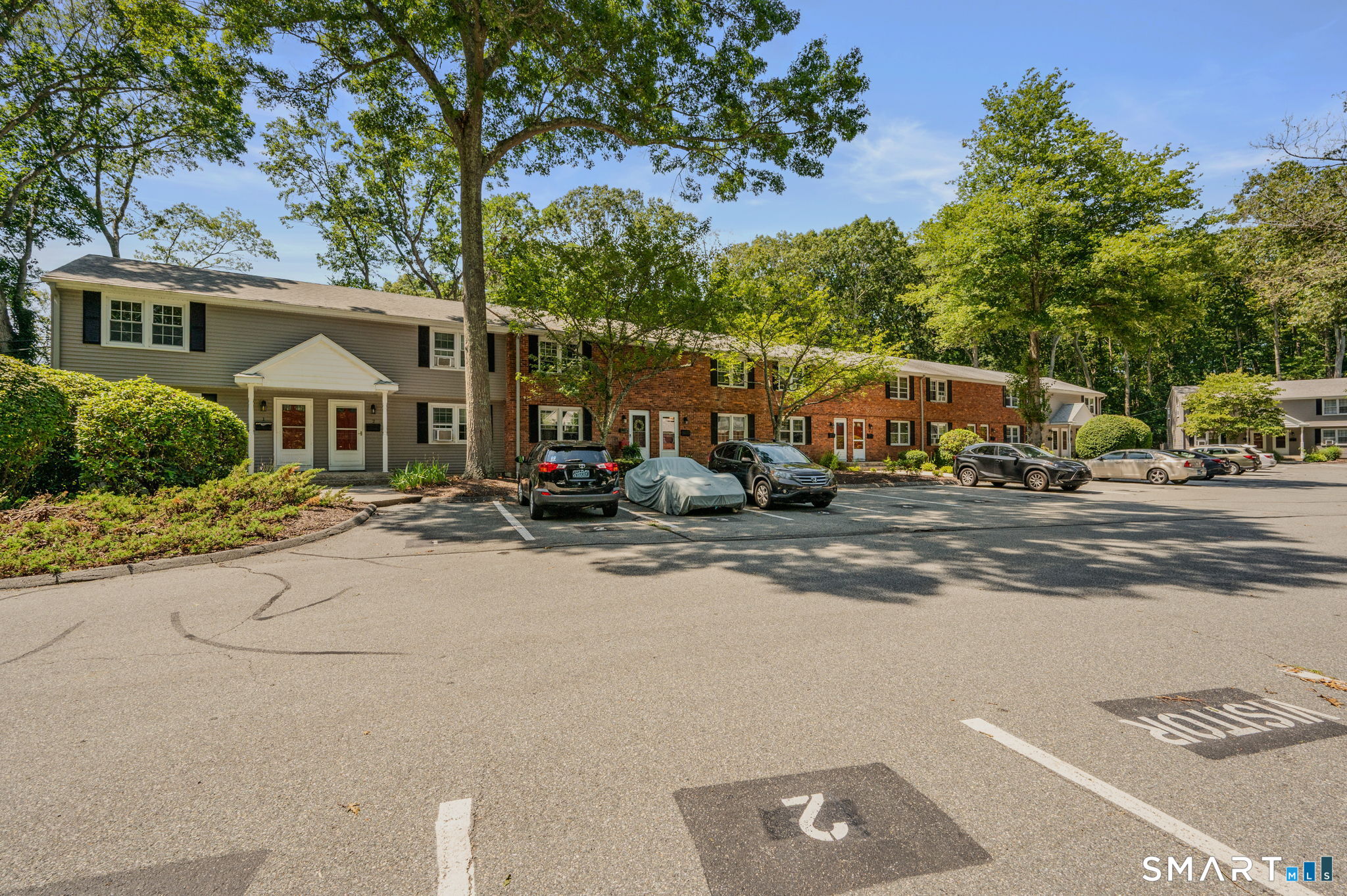 81 East Pattagansett Road East Lyme CT 06357