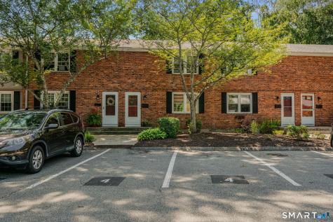 81 East Pattagansett Road East Lyme CT 06357