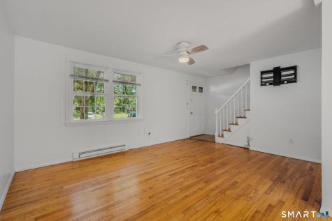 81 East Pattagansett Road East Lyme CT 06357