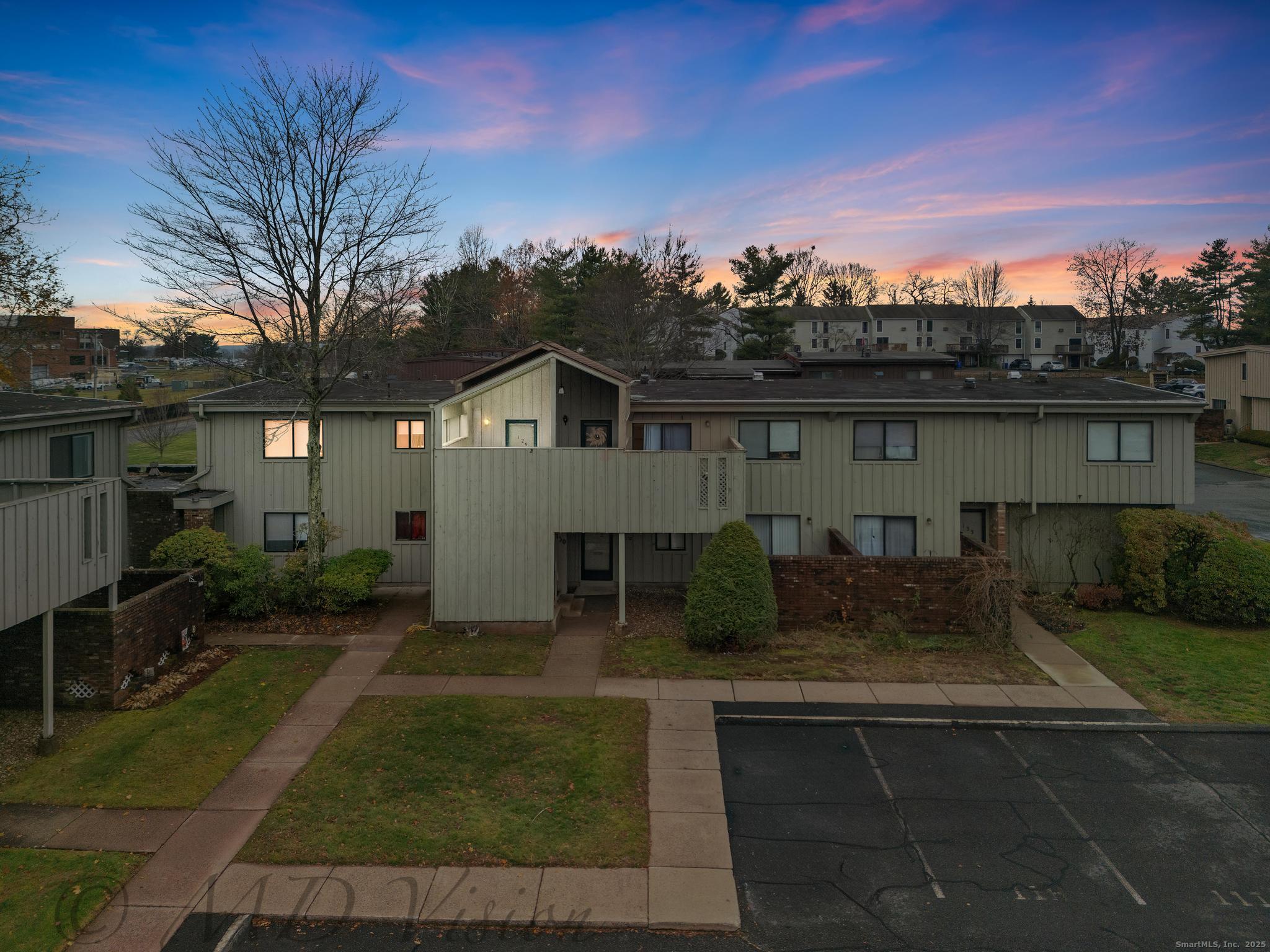 129 Webster Court Newington CT 06111