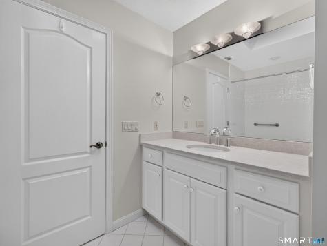 6 Griffen Drive Stonington CT 06355