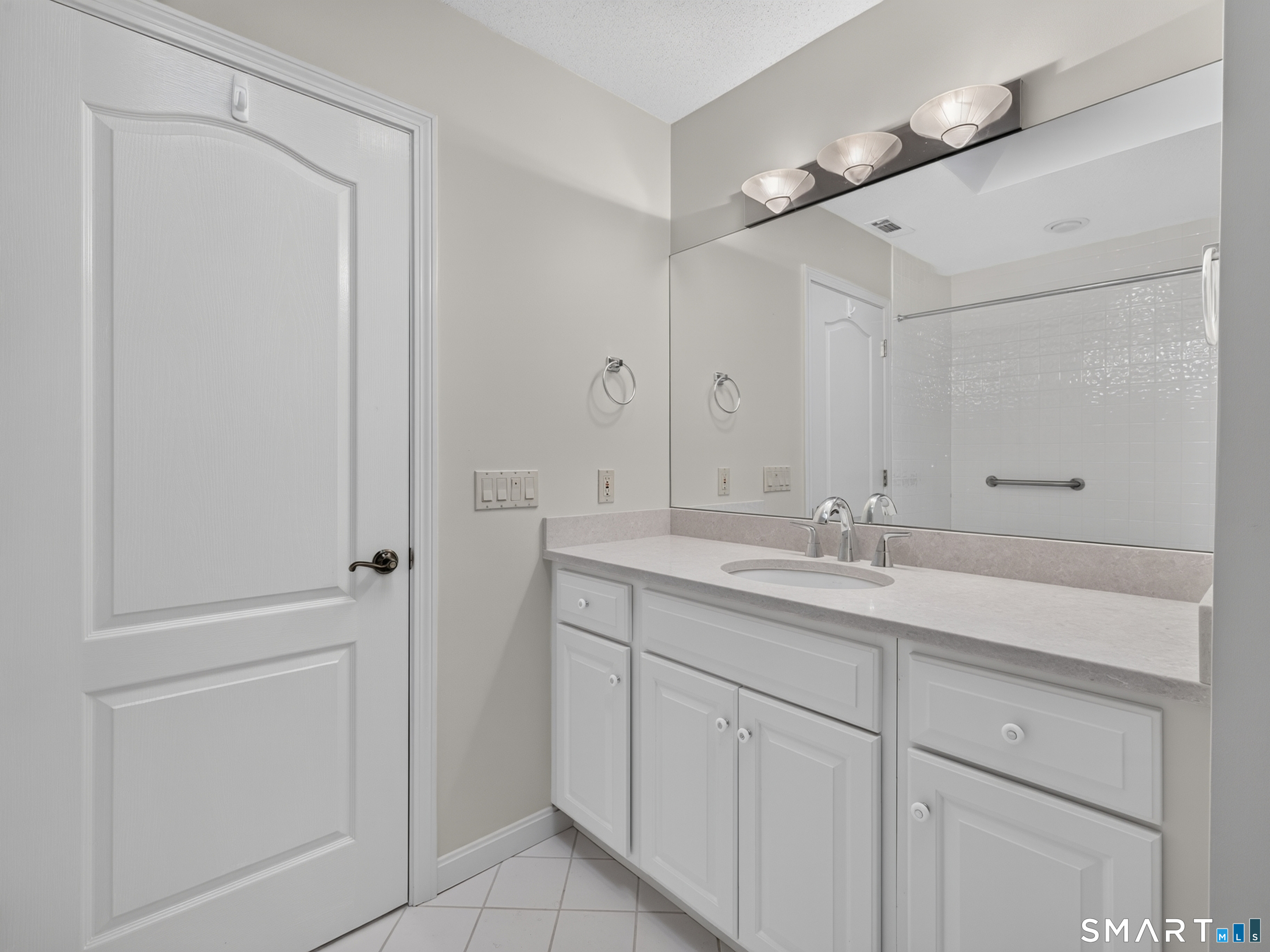 6 Griffen Drive Stonington CT 06355