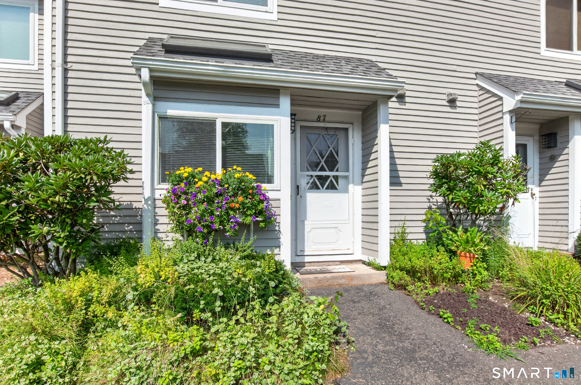 87 Hilltop Drive Simsbury CT 06089