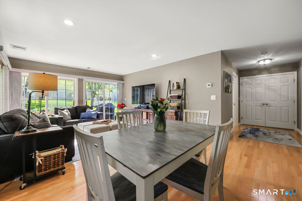 65 Henley Way West Hartford CT 06117