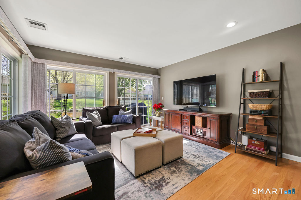65 Henley Way West Hartford CT 06117