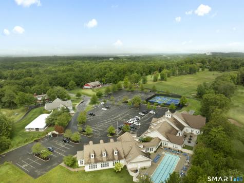 1159 St Andrews Drive Oxford CT 06478
