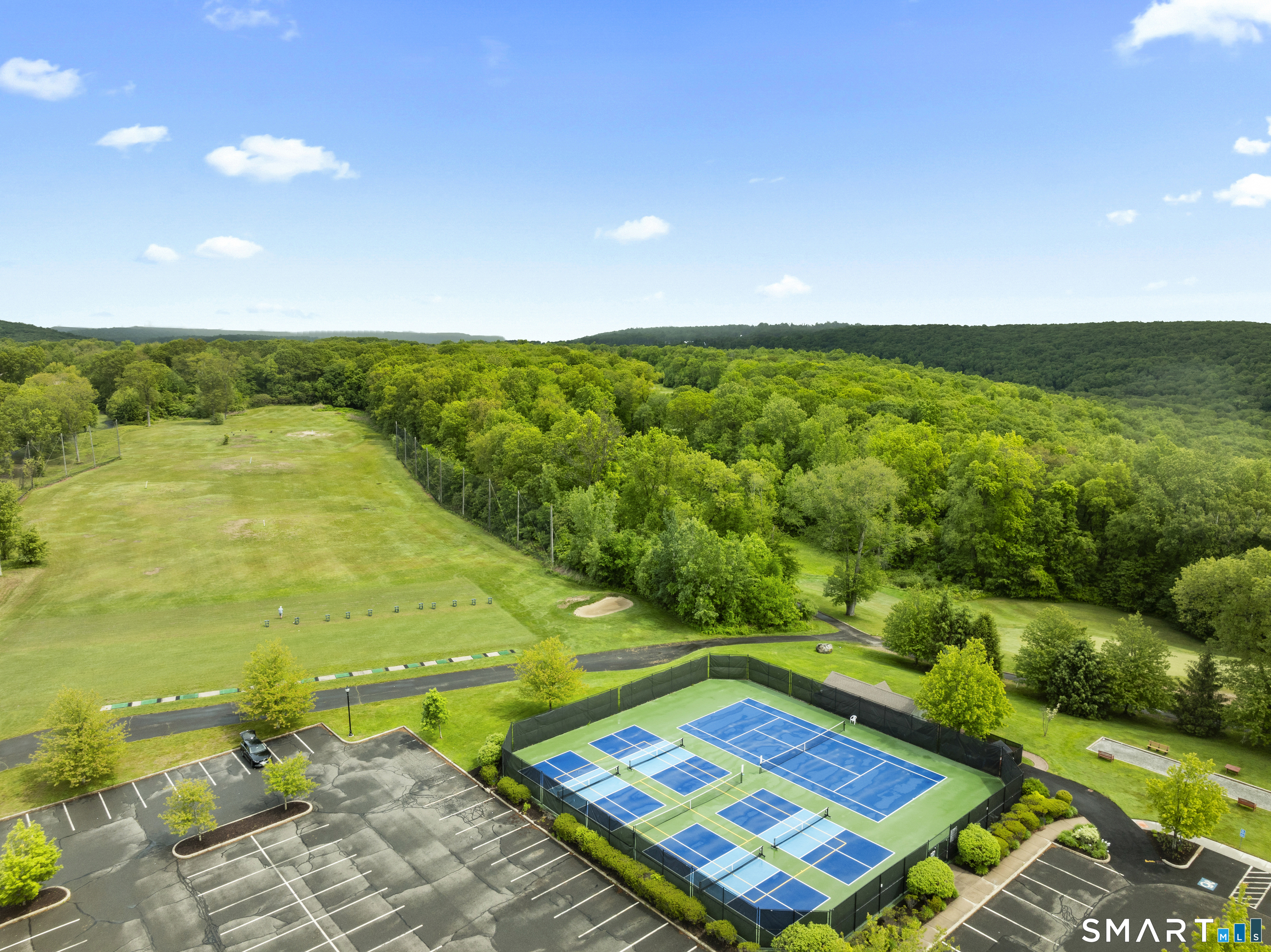 1159 St Andrews Drive Oxford CT 06478