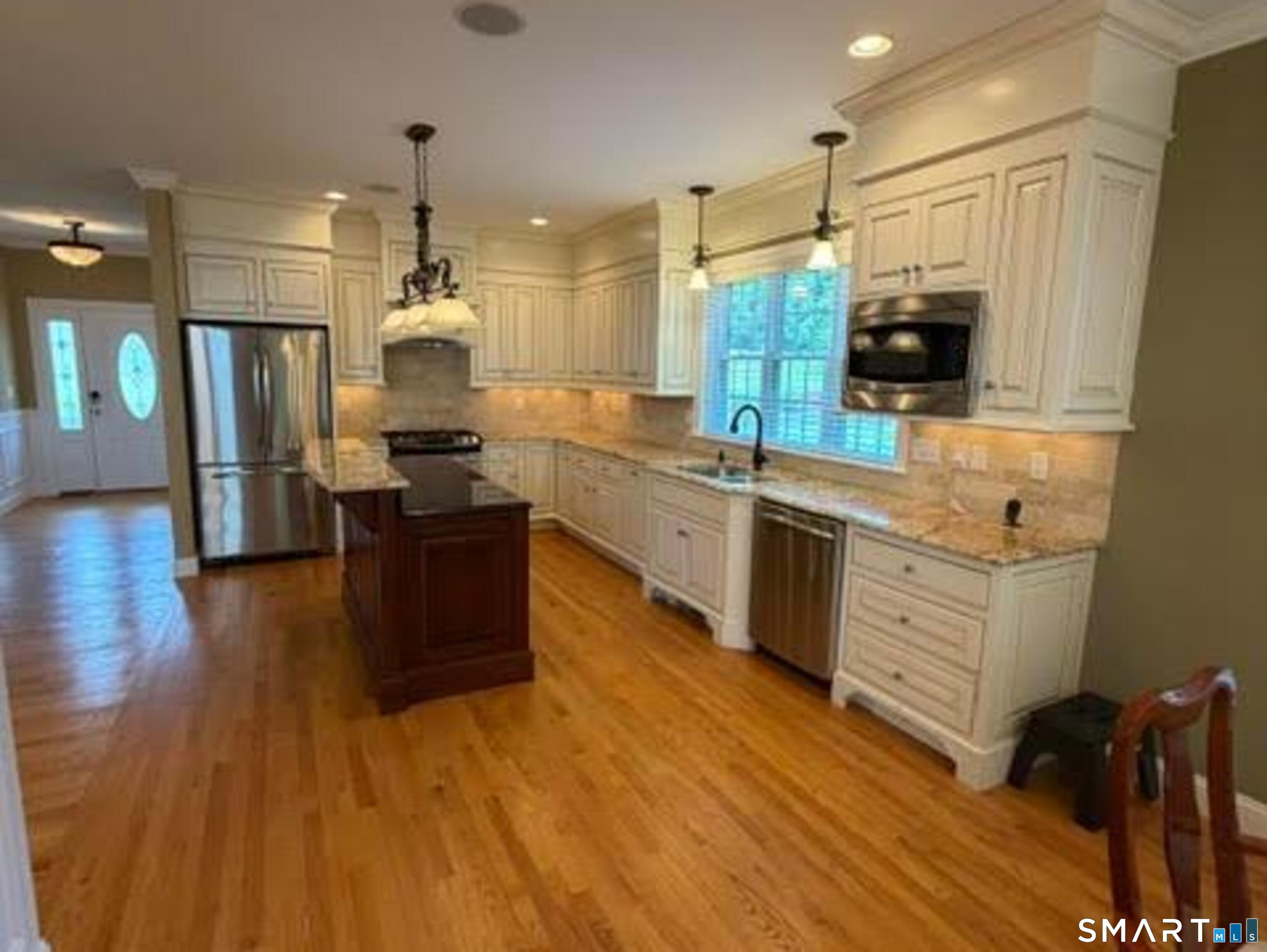 90 Apple Gate Southington CT 06489