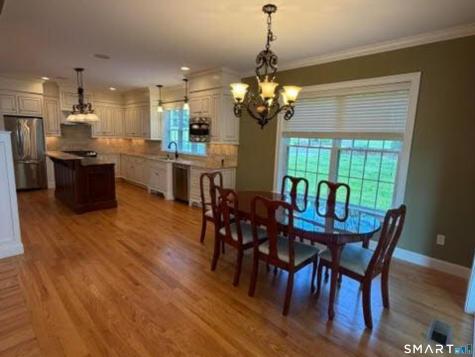 90 Apple Gate Southington CT 06489