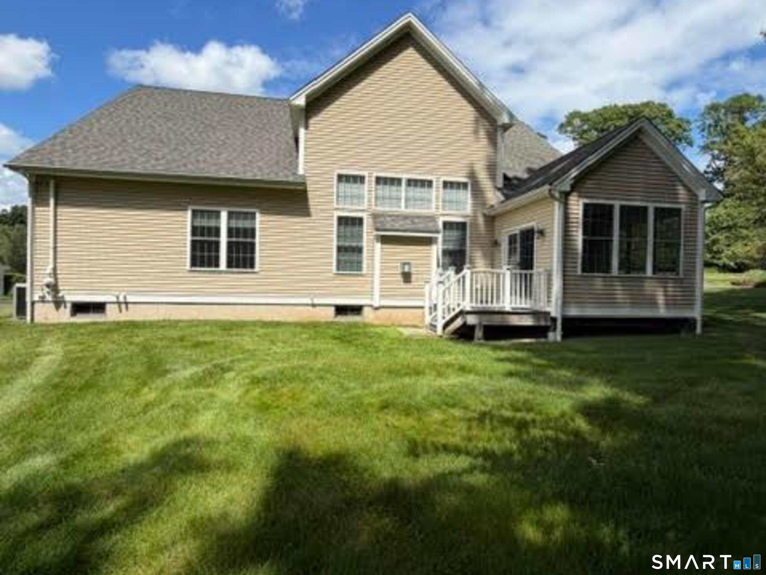 90 Apple Gate Southington CT 06489