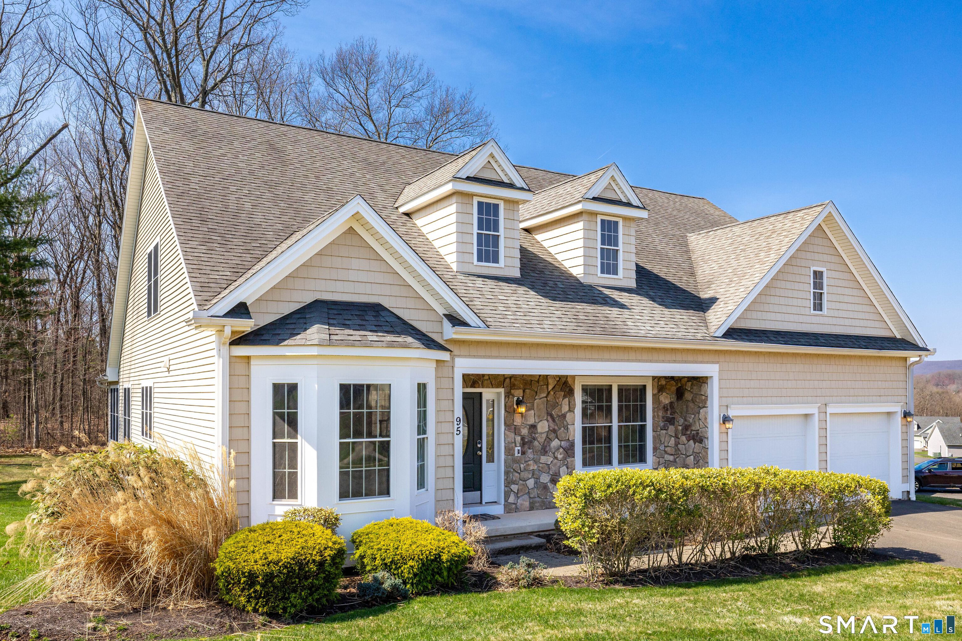 90 Apple Gate Southington CT 06489