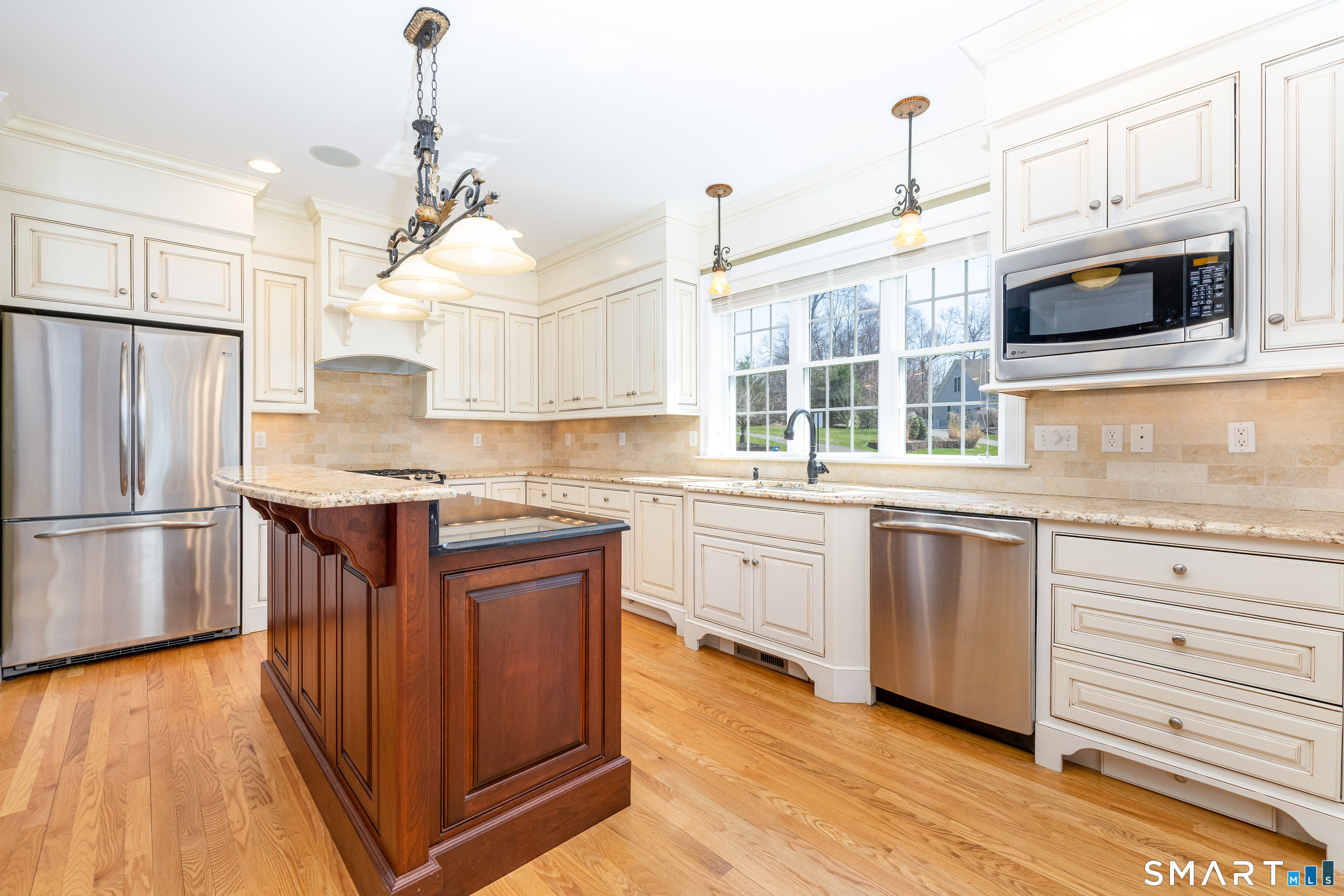 90 Apple Gate Southington CT 06489