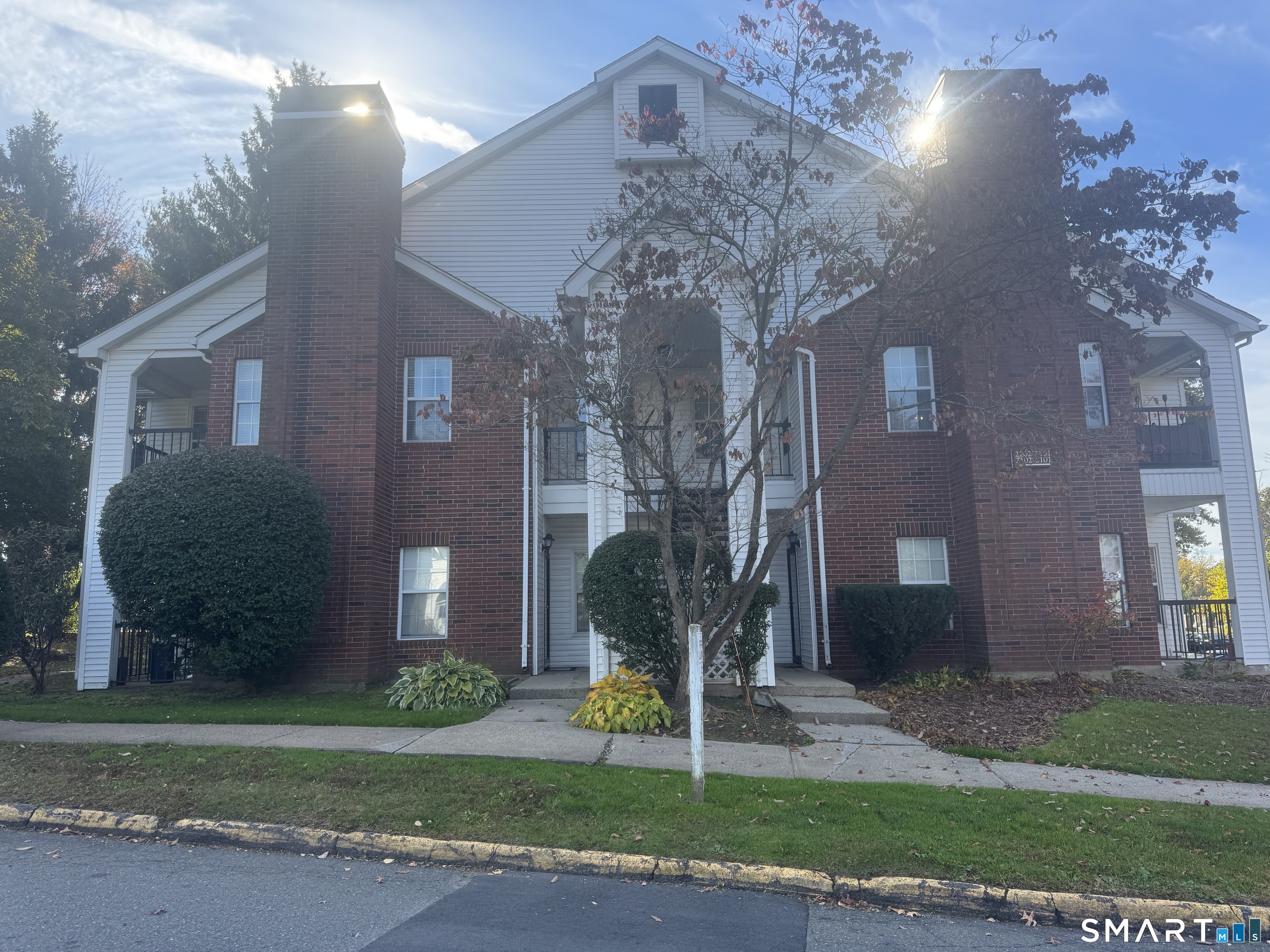 31 High Street East Hartford CT 06118